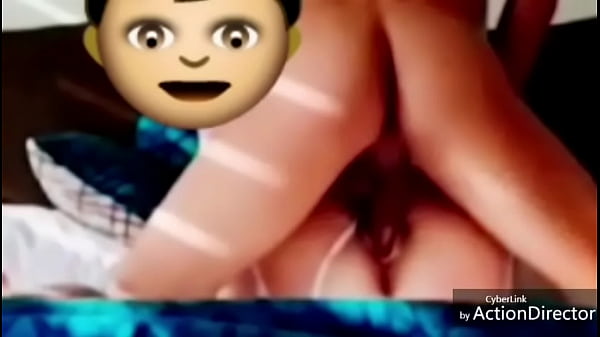 ESPOSA CABALGANDO Y PIERNAS AL HOMBRO