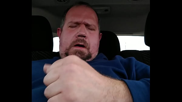 Play MP4 - GOT HORNY WATCHING PORN ON MY LUNCH BREAK