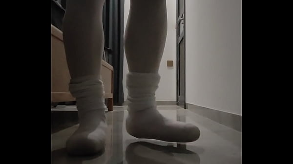 do ballet pointe practice with my dead pointeshoes