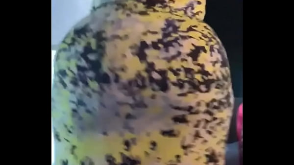 Play MP4 - Kurvy Star Booty shaking