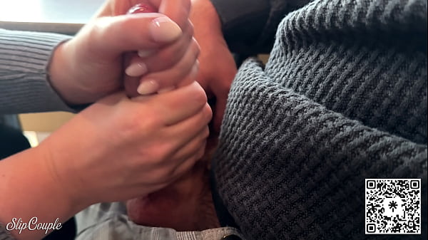 Fast food is nice a cock is better risky blowjob in the restaurant 