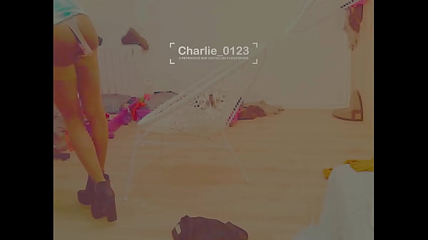 La mini-jupe sous toutes les coutures