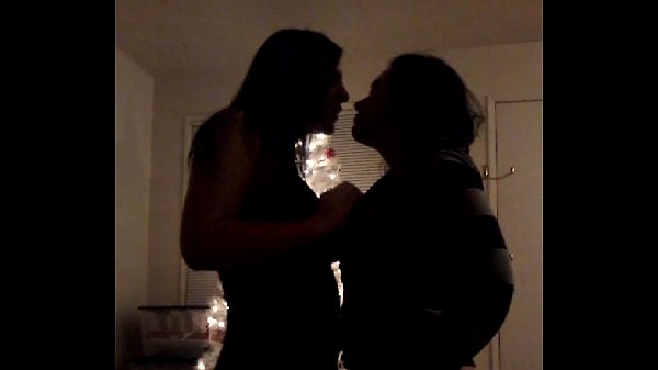 Play MP4 - princess and princess London Morals