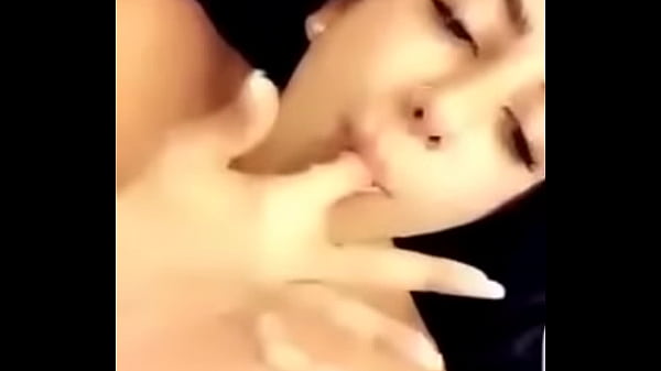 Puta de esnapchat la chupa bien rico
