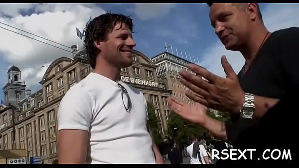 Hot honey gets fingered hard 