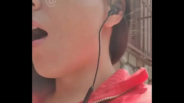 Sem calcinha procurando machos