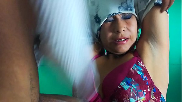 Play MP4 - Dana Barzagli sirvienta caliente