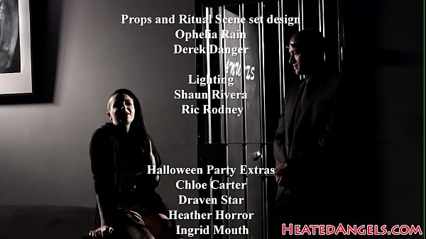 Goth baberimmed_while riding dick