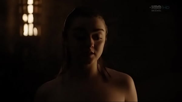 Maisie Williams Arya_Stark Nude Scene_Game of_Thrones_S08E02_Solacesolitude