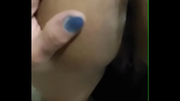 Rica culona con m&aacute;scara de wolverine 