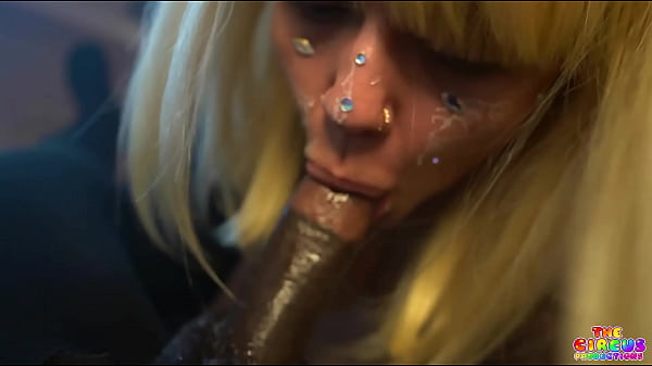 HALLOWEEN_SLUT GETS CREAMPIED