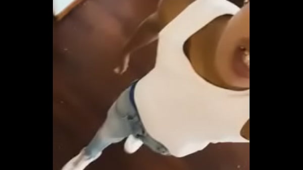 Isto sou eu pr&oacute_ximo v&iacute_deo eu mostro o corpo