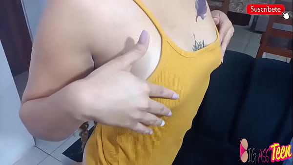 Play MP4 - Que mamada de verga me hace mi linda sobrina me ense&ntilde;a como se lo hace a su novio Follada a pretado co&ntilde;o rosada