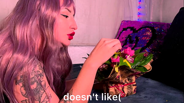 Hot Girl WithPerfectAss Rides Big Rubber Cock Female Solo