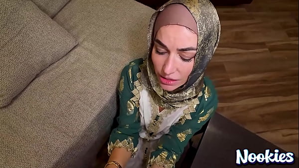 Nookies venus valencia's hijab seduction 