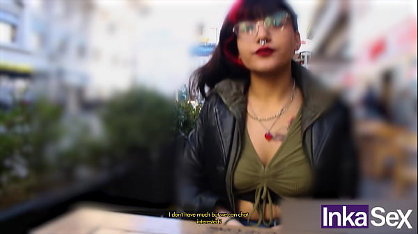 Play MP4 - Argentina petera de 18 a&ntilde;os es pillada por el Obelisco de Buenos Aires