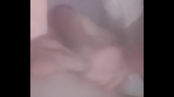 Play MP4 - Cute guy masturbating