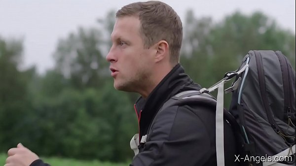 Play MP4 - X-Angels&period;com - Arwen Gold - Lucky Hiker