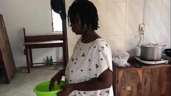 Play MP4 - KITCHEN FREESTYLE SEX WITH THE SEXY HOUSE MAID