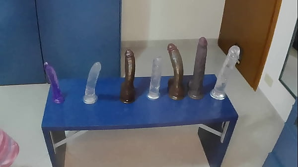 Play MP4 - Young testing many Plugs&comma; monster dildos and has great orgasm Lola Spice