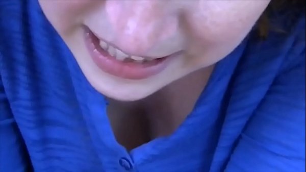 Play MP4 - Sweaty Lil Girl