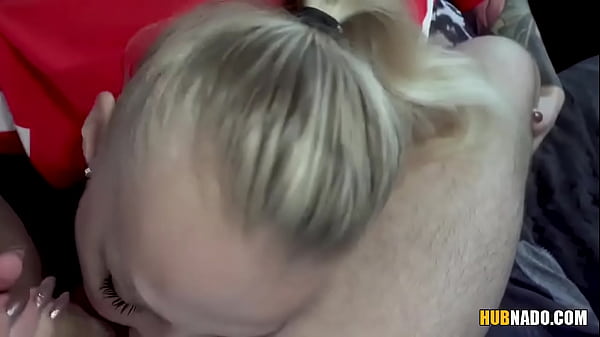 Pavel Sora fucks Kayla Green on_the back seat of_that car