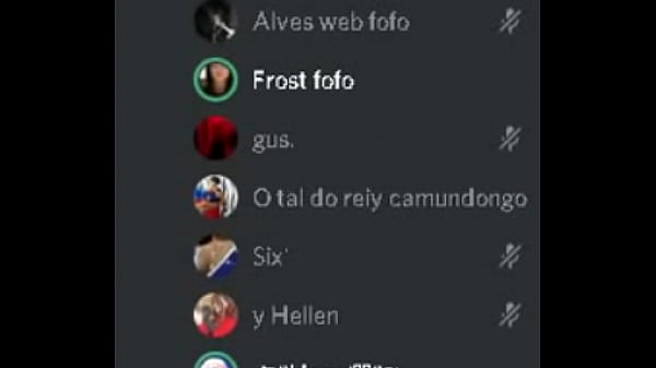 Ela gemeu bem gostosin pro gus 