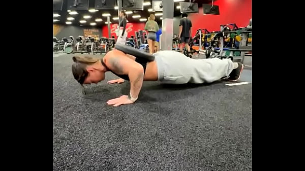 No girl pushups over here 