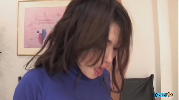 Play MP4 - She was on her back and her big natural tits were sticking out while fucking