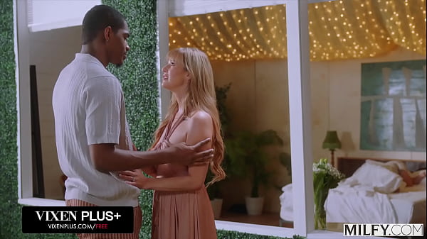 Play MP4 - MILFY Married MILF Jordan Maxx Has Secret BBC Affair While Hubby Is Asleep