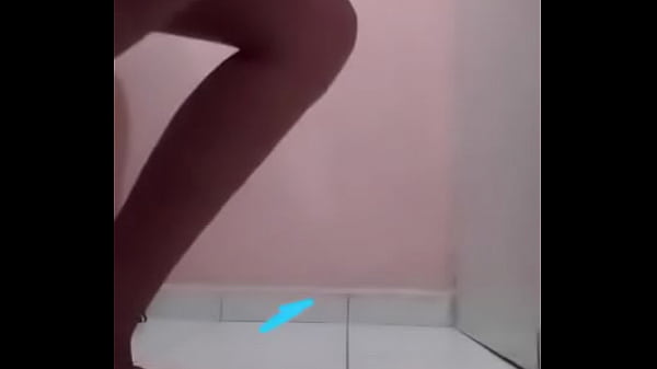 Carolina_caliente urgida