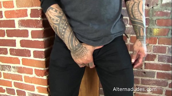 Asian Muscle Daddy thumbnail