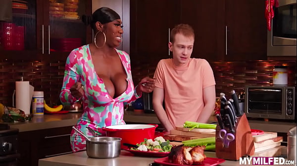 Nonton Mymilfed thumbnail