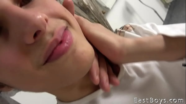 We kick off New Year 2019 with some nice footage with Renato Romani. Mr. Hand Jobs is feeling up Renato's dick under pants, then decides it would be better to strip Romano naked, exposing his smooth youthful body, and gorgeous cock which respo 