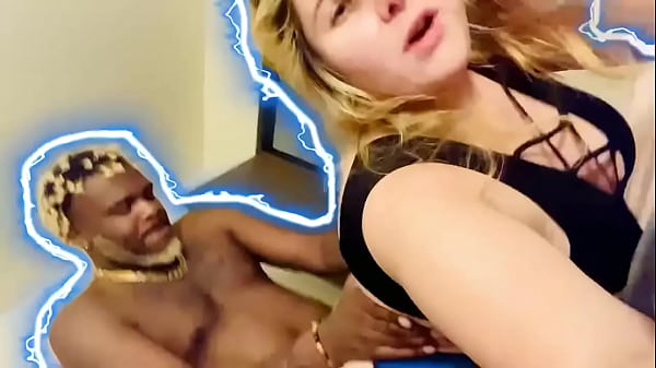 Play MP4 - Static shock fucks a pregnant poison ivy