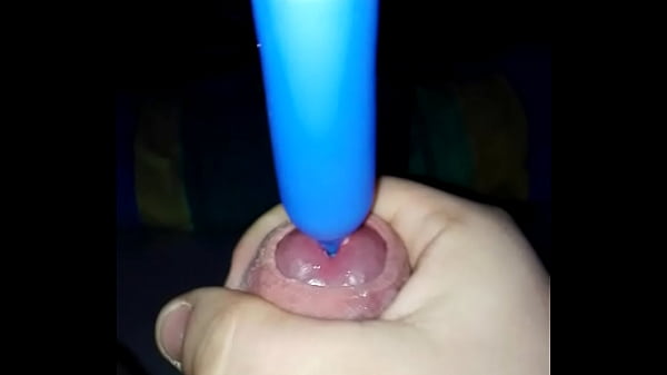 Handjob mit_Plugin und Cumshot