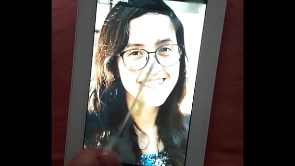 Nerdy asian teen fan Ariel gets a huge facial cum tribute(gustdetite)