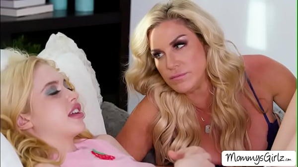 Busty milf 69 sex with her stepdaughter