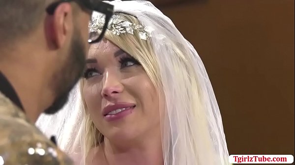 Newly Wed TBabe Aubrey Kate finally gets anal by her Black Guy Groom 