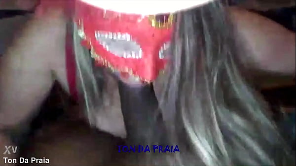 Ton entra_nas Lives e interage gostoso com as safadas