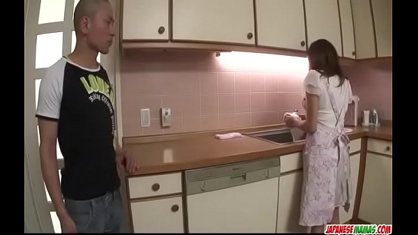 Hikaru Wakabayashi_uses herbig tits to play with cock