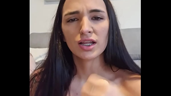 Play MP4 - CLAUDIA BAVEL JOI SPANISH