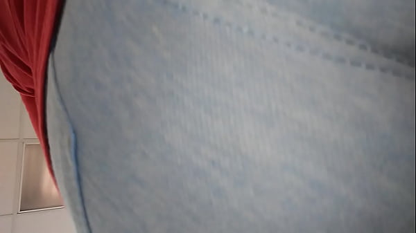 Sexy latina big butt shopping 