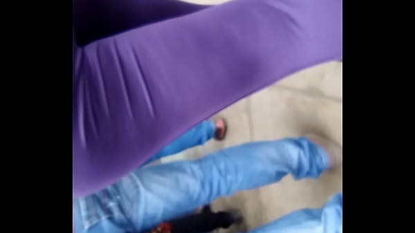 Culona enlicra morada 2