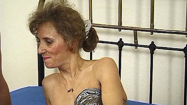 JuliaReavesProductions - Fotzenpatrolie - scene 5 bigtits oral vagina anus penetration 