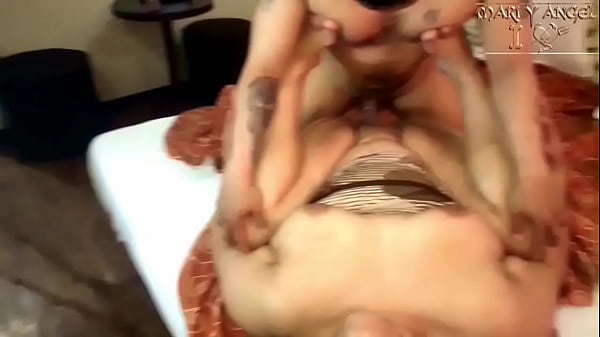 Nonton Mi Amigo Me Coje Frente Al Cornudo thumbnail