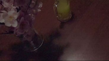 Nonton Pissing At The Bar Table At Home During A Sex Party Inside A Vase - Complete Sex Tape thumbnail