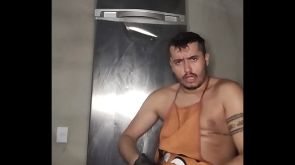 Play MP4 - Lavando a Geladeira com a Pica &commat; leotbrito13aaa &lpar;follow  &rpar;