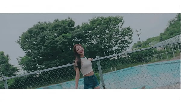 Debut girl of the month 