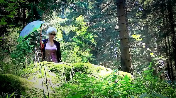 Tranny crossdresser in the forest 